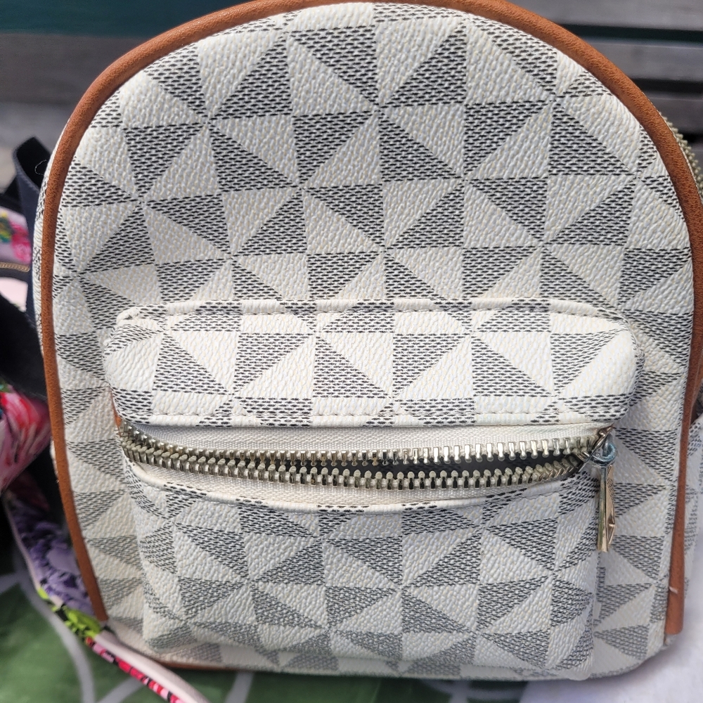 Mini backpack